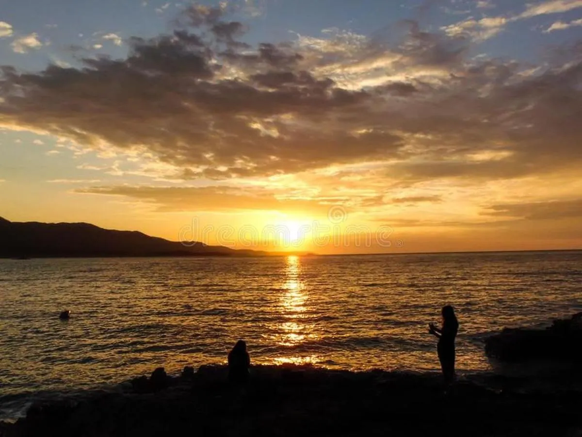 Apartament Paradise Sarandë 아파트